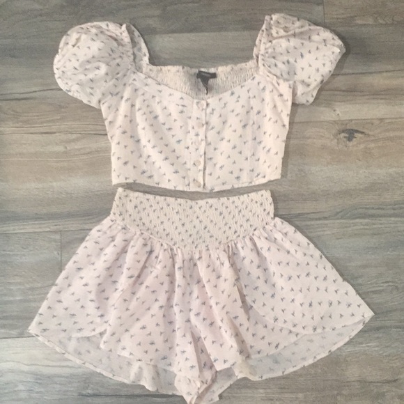 Forever 21 Tops - Boho pink matching set